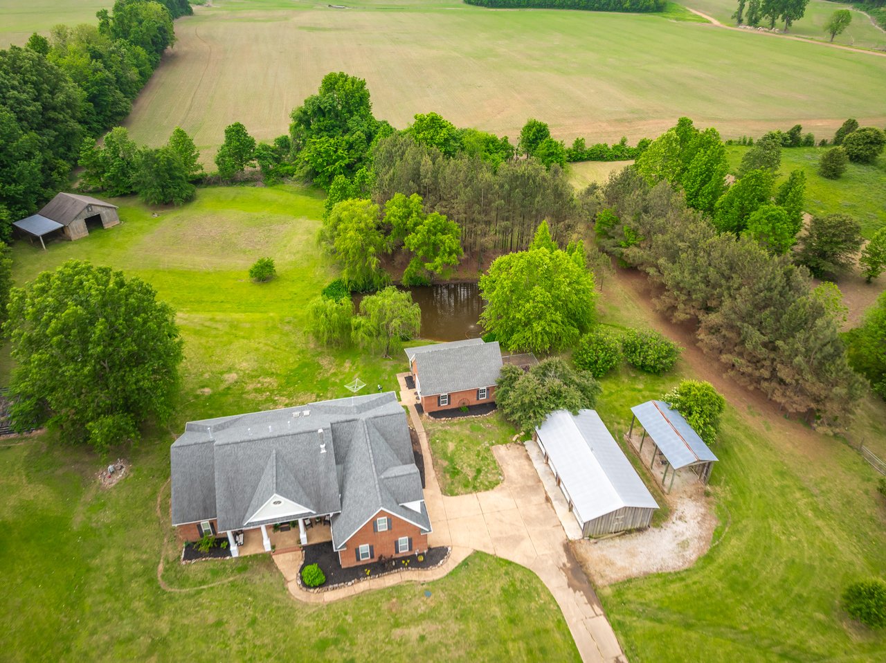 1095 CULBREATH RD