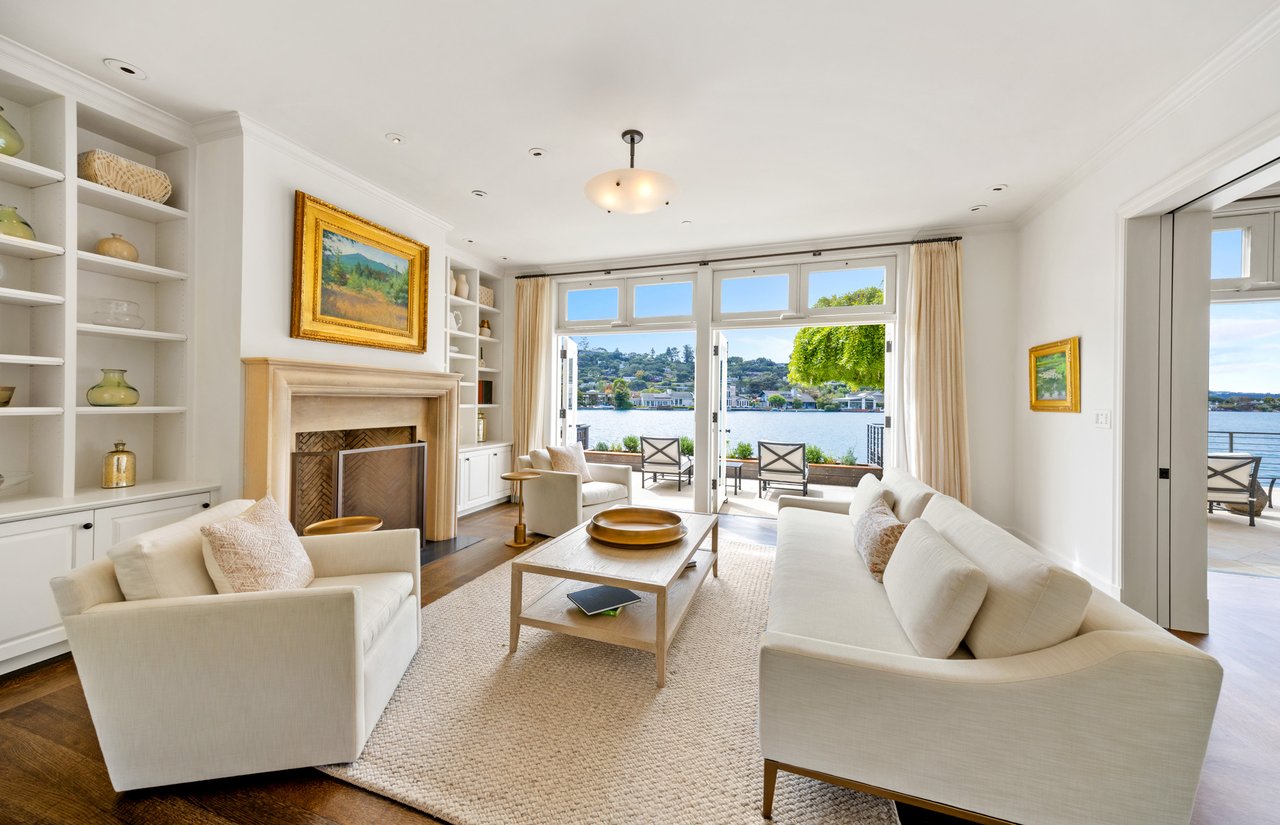 Unparalleled Design on the Belvedere Lagoon
