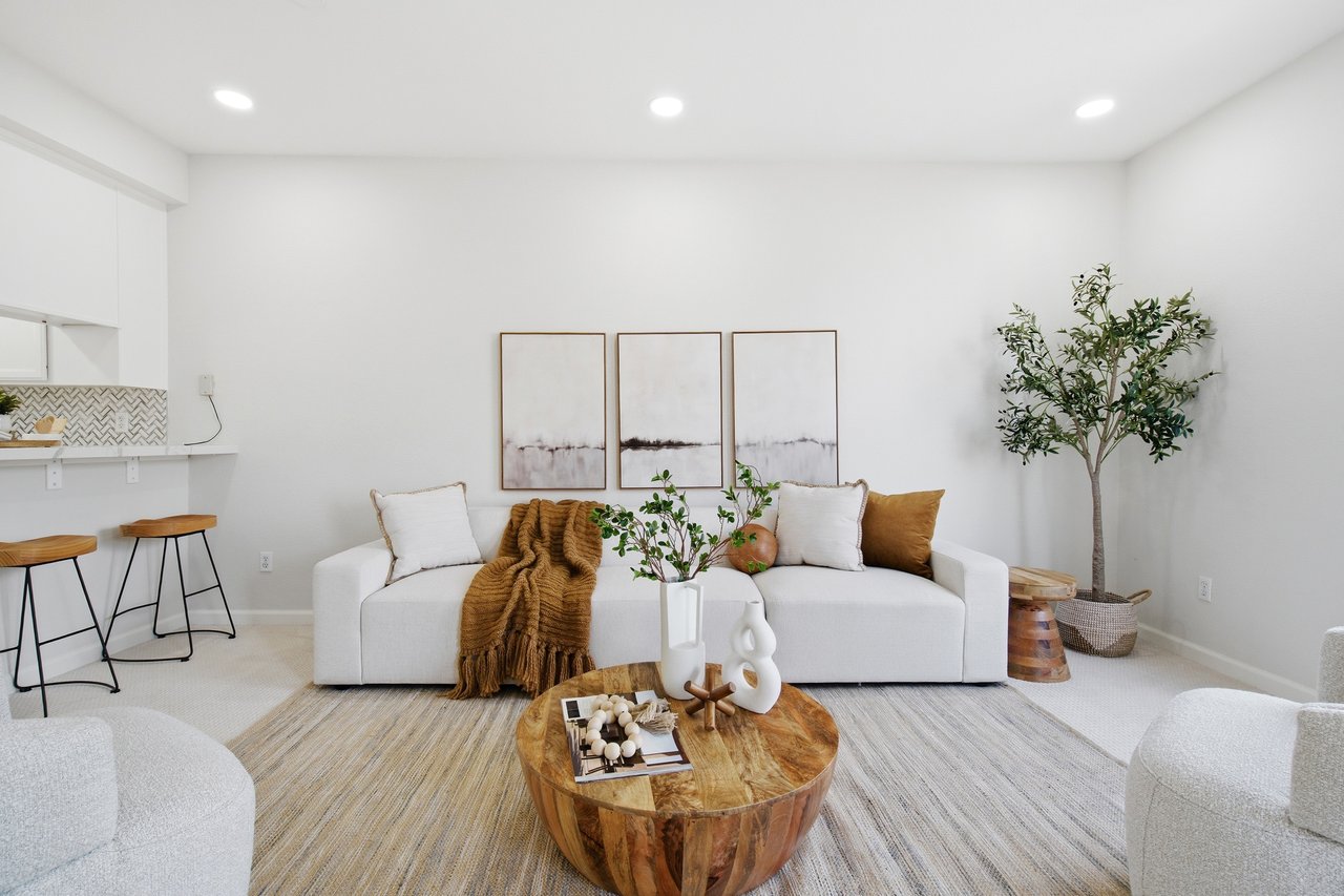 929 East El Camino Real 317E