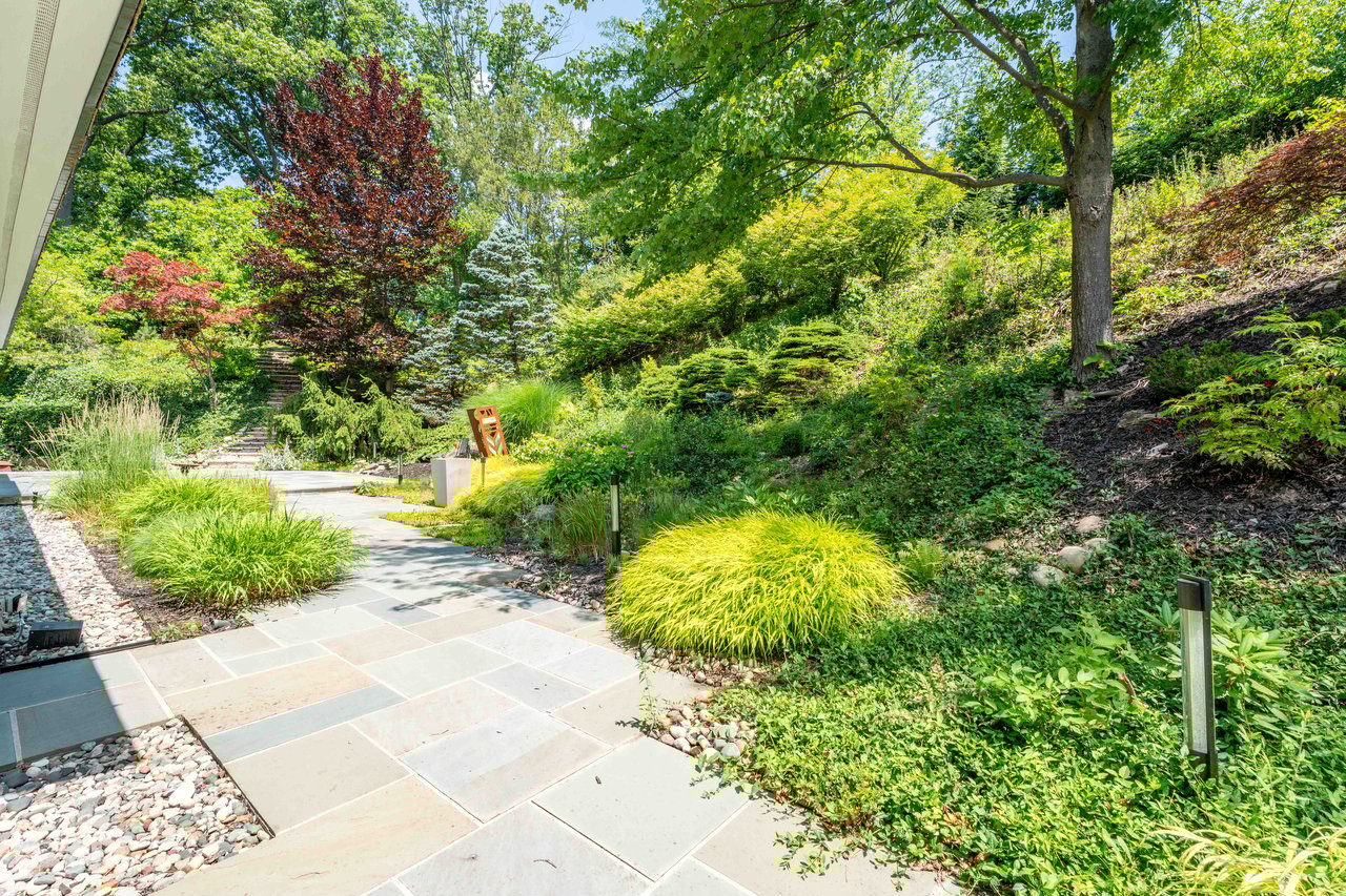 270 Martell Dr