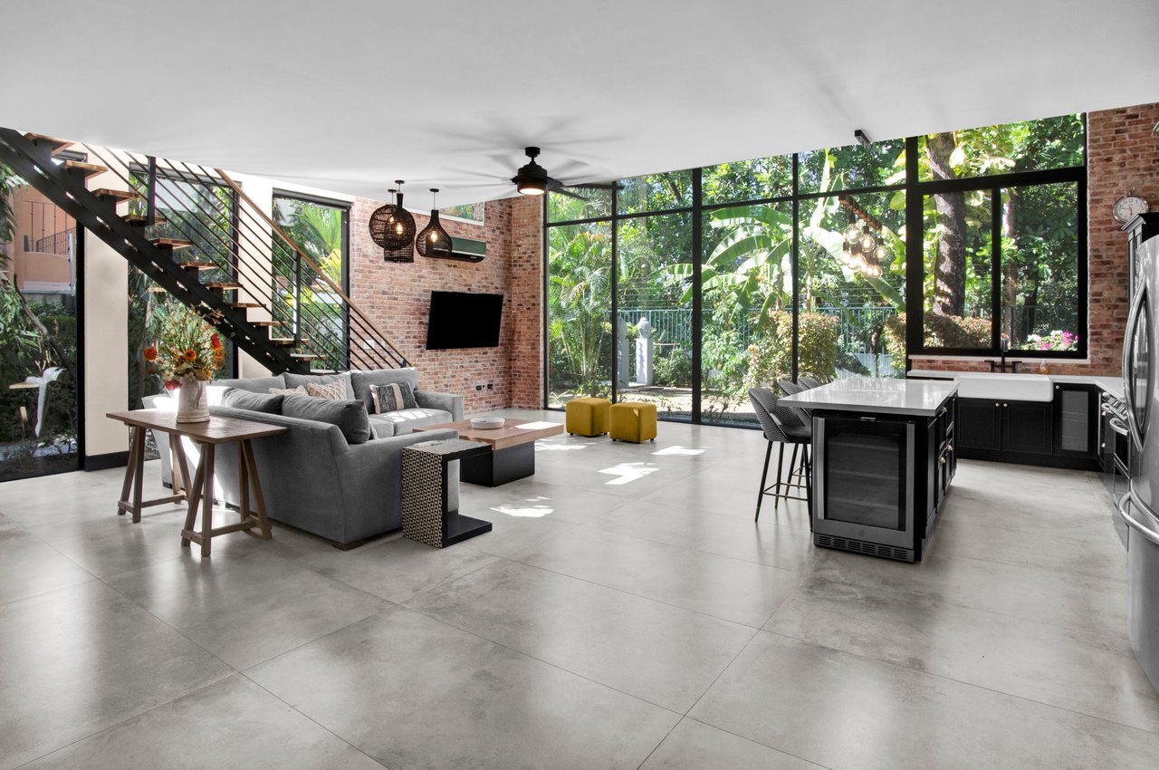 Casa Shangri-La: Modern Loft-Style Luxury in Playa Potrero!