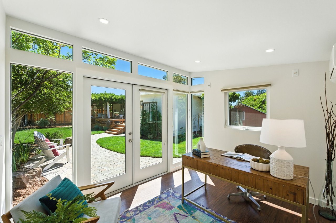 792 Bond Way, Mountain View