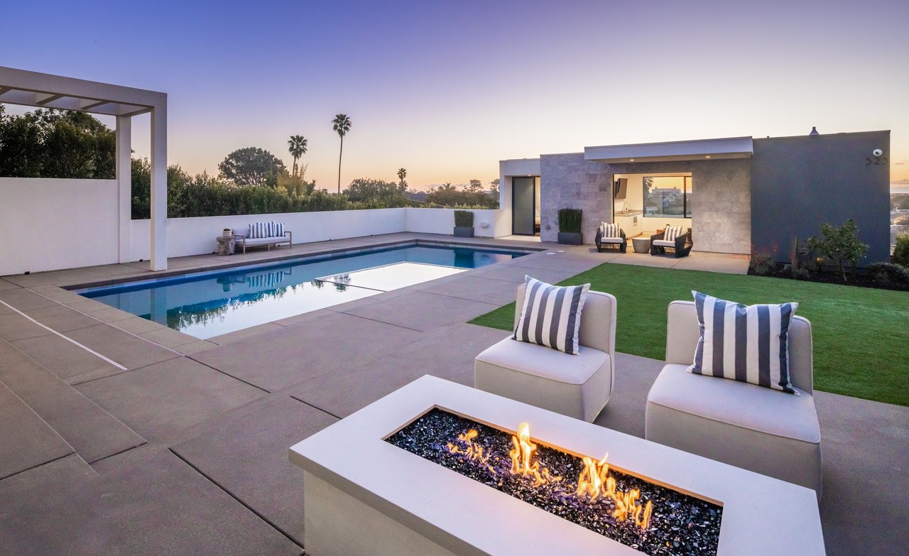 South Rios Avenue, Solana Beach