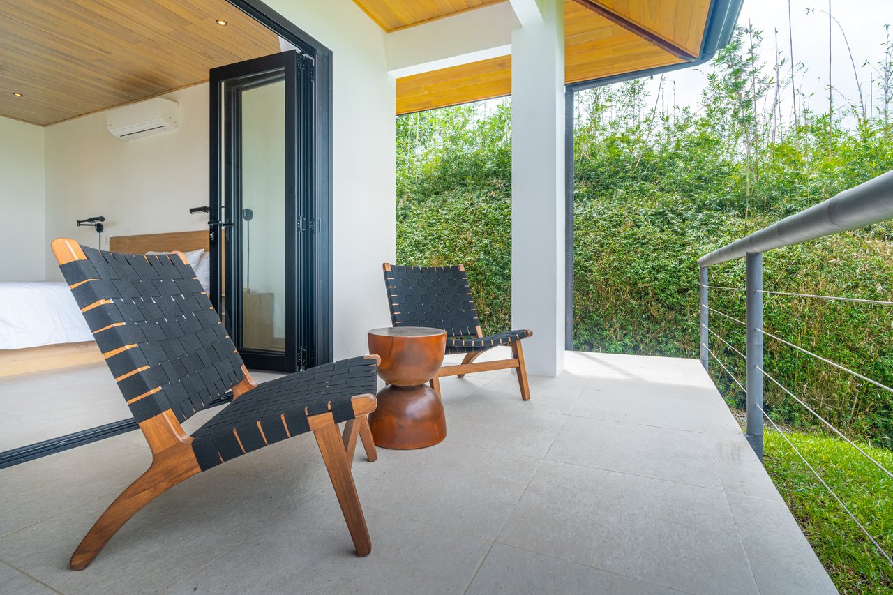 Casa Amarilla – Oceanfront Luxury Meets Sustainable Living in Tres Rios
