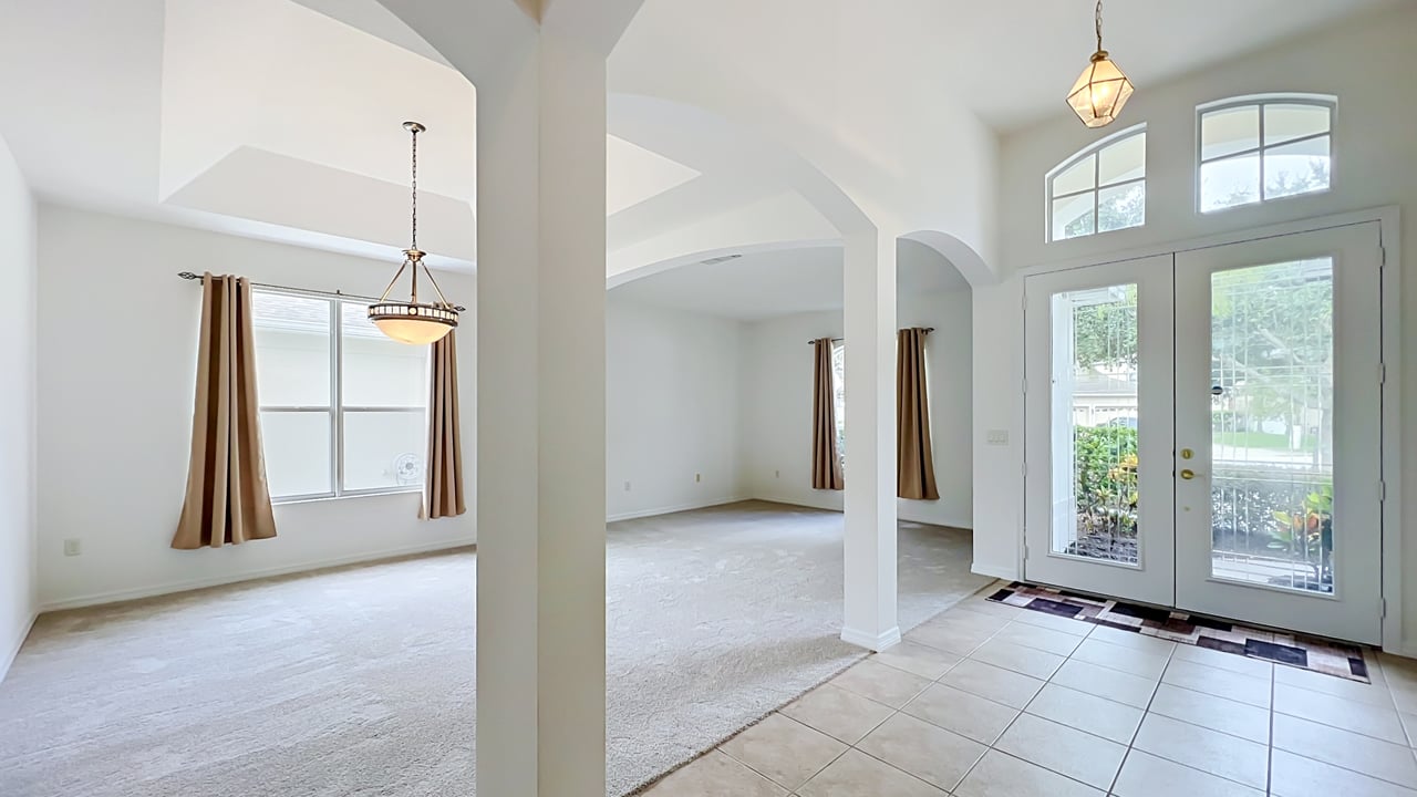Orlando Vista Lakes 5-Bedroom 4-Bathroom Home and Lifestyle