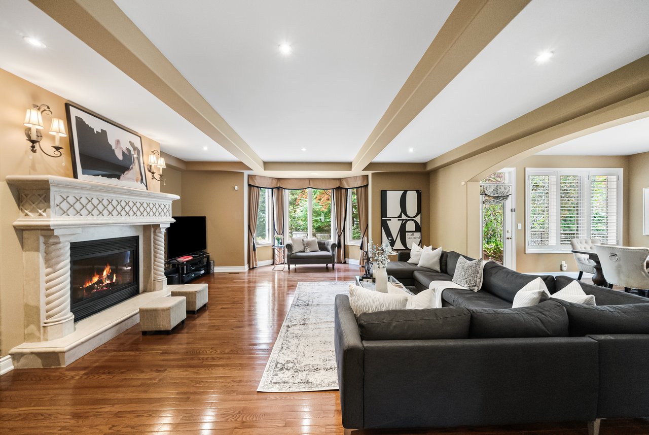 535 Canyon Ave
