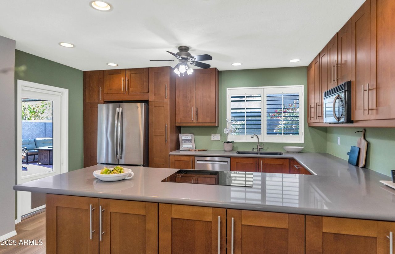 7917 E Cactus Wren Rd