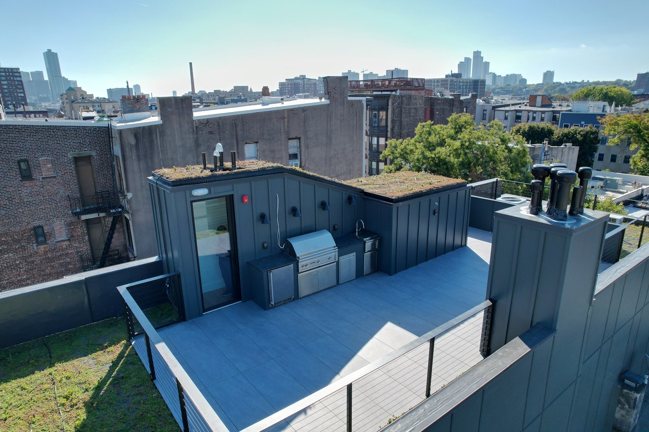 225 Park Avenue, Hoboken