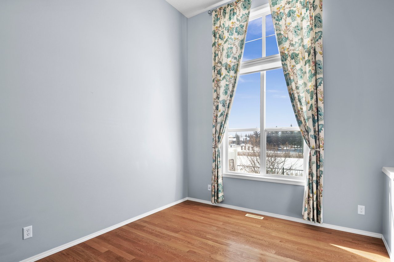 95 Toscana Gardens NW