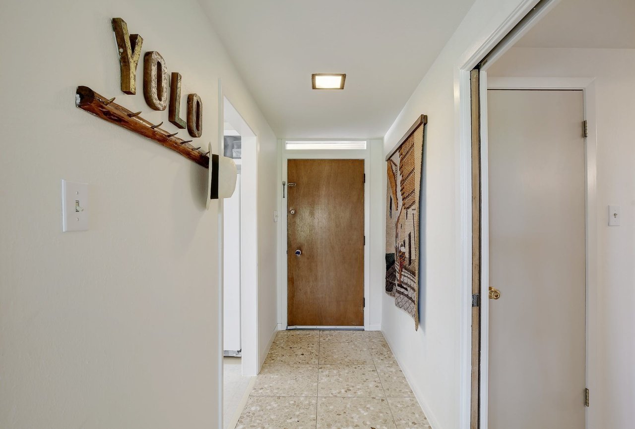 2305 Westworth Cir, Austin, Texas 78704
