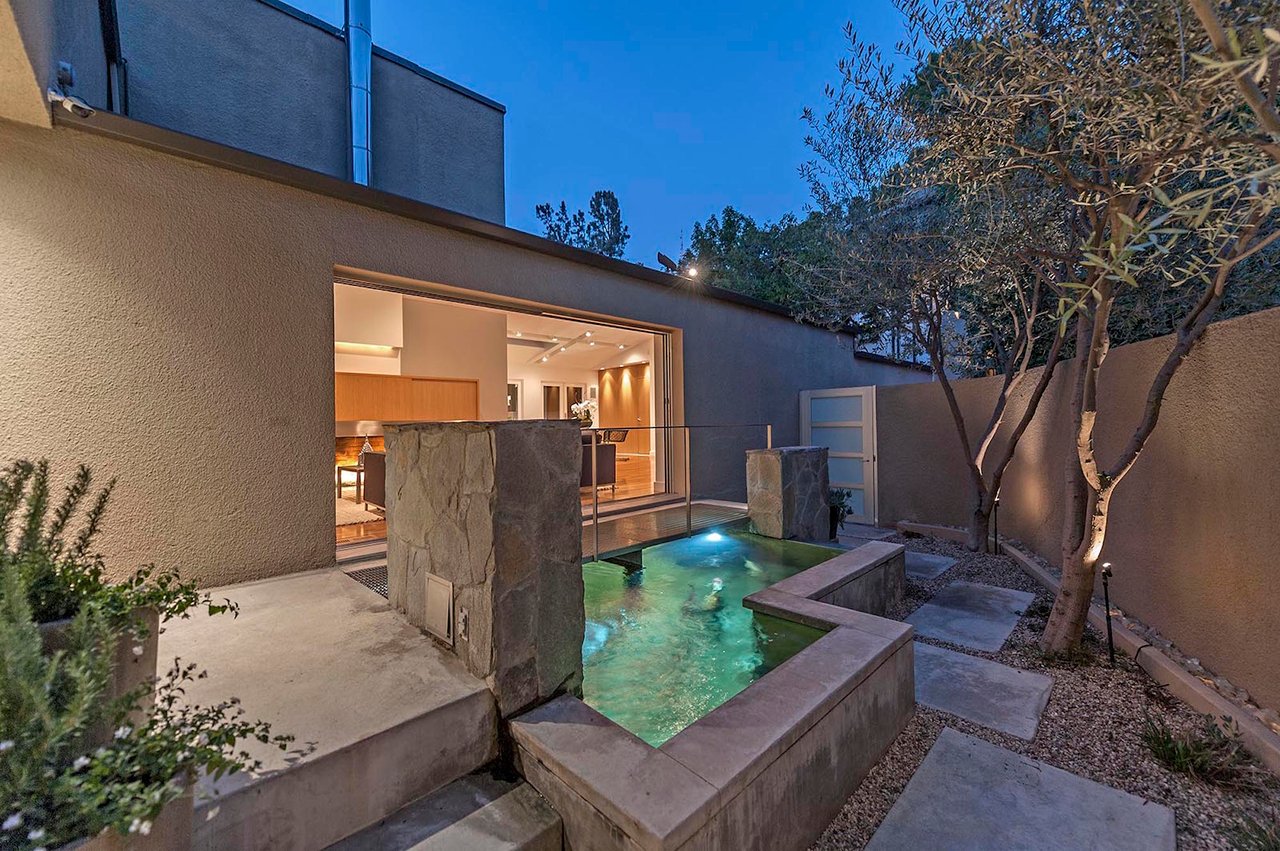 Architectural Lease | Upper Beachwood Canyon