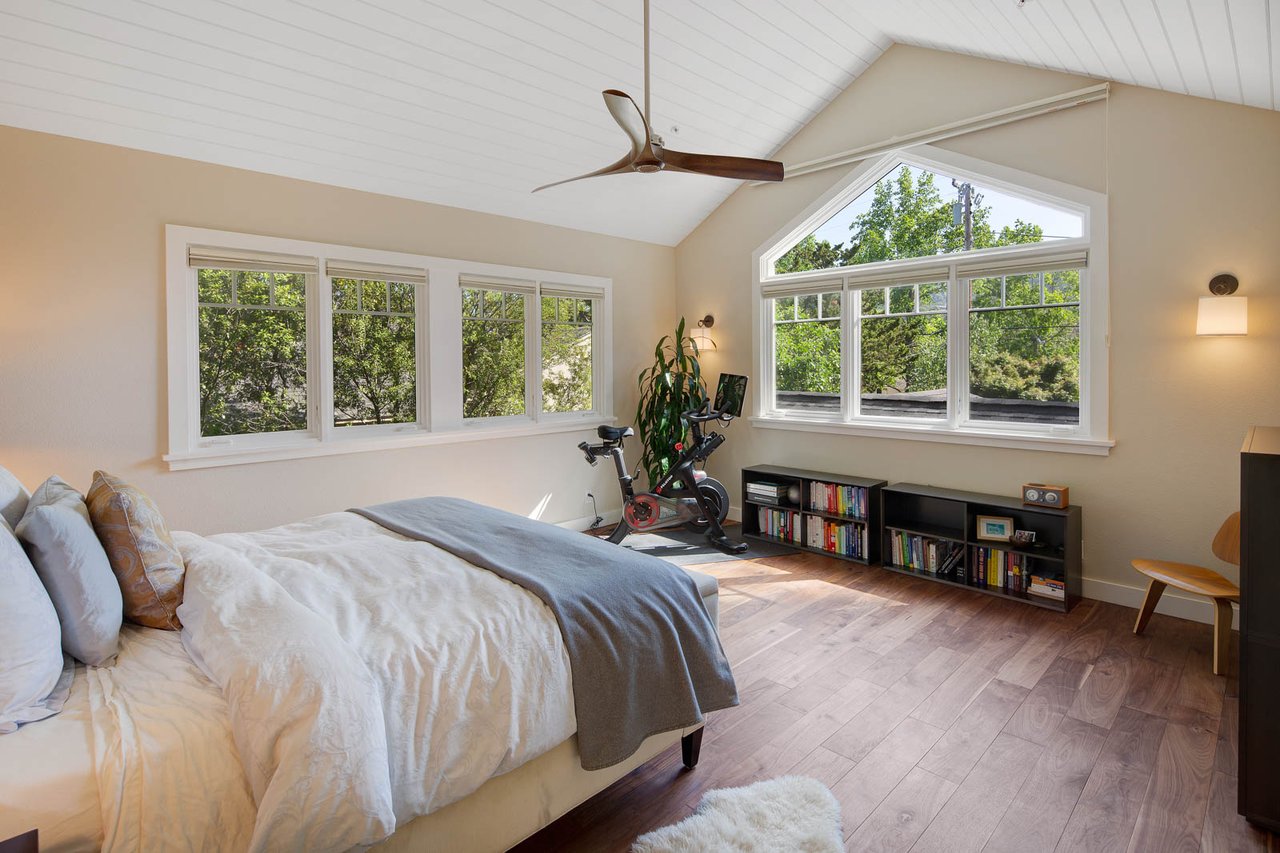 130 McAllister Avenue, Kentfield