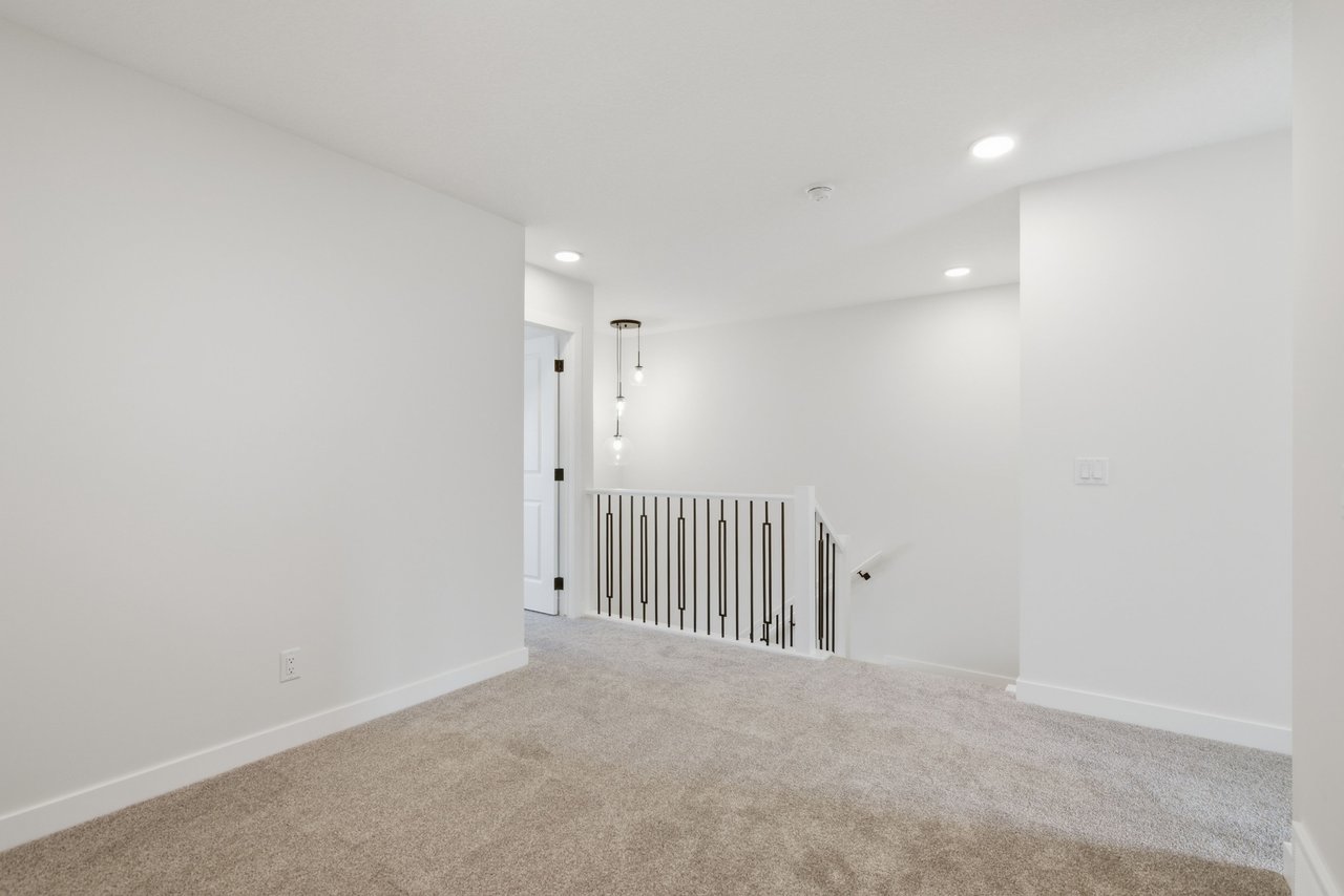 35 Belvedere Crescent SE