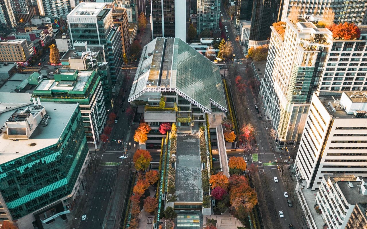 The Vancouver Rennie Advance | October 2025