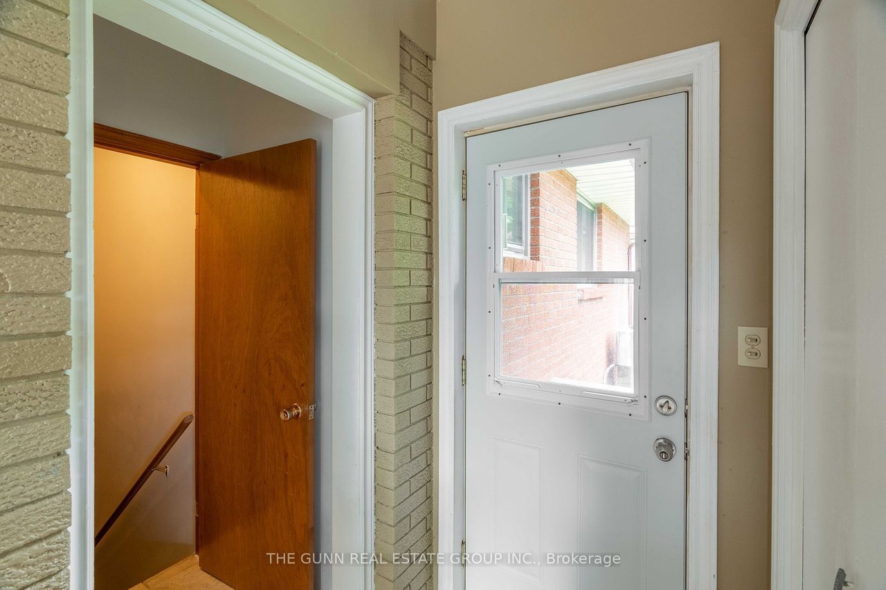 5 Locke Hts