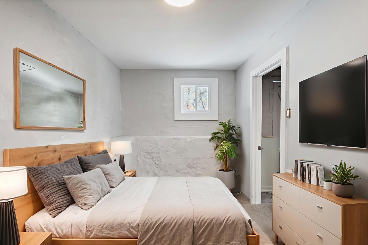 1104 Princeton Avenue