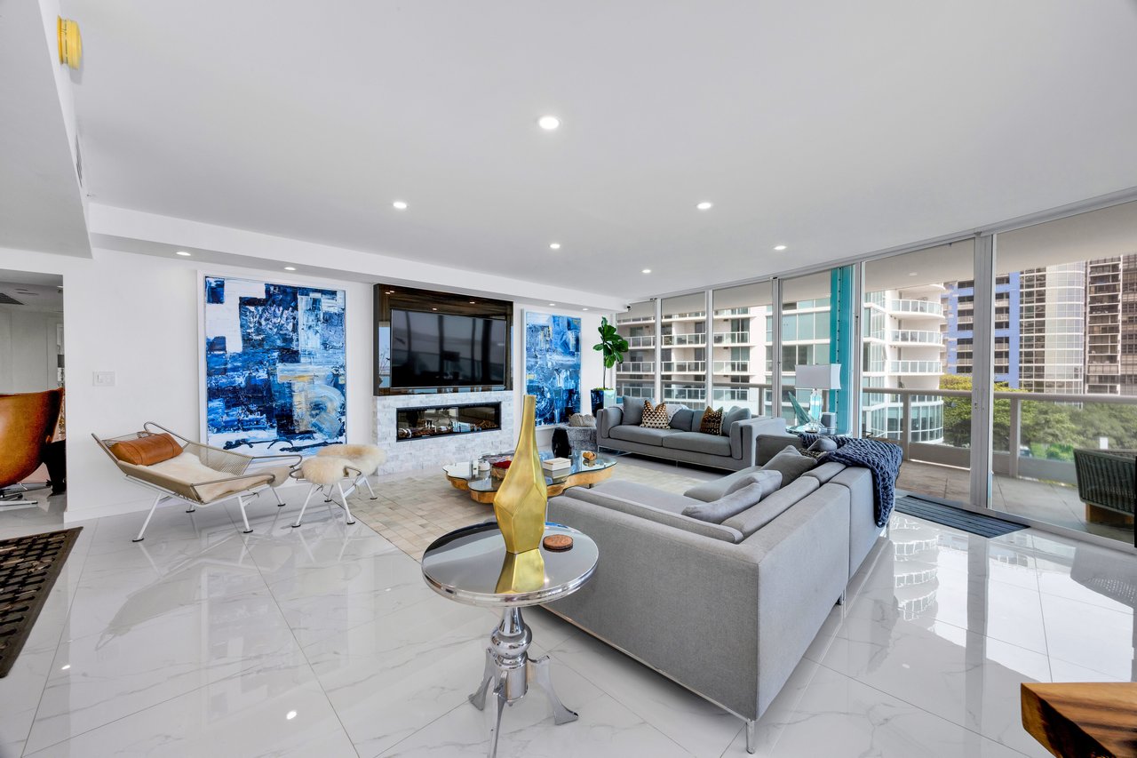 Unparalleled Waterfront Living at Bristol Tower
