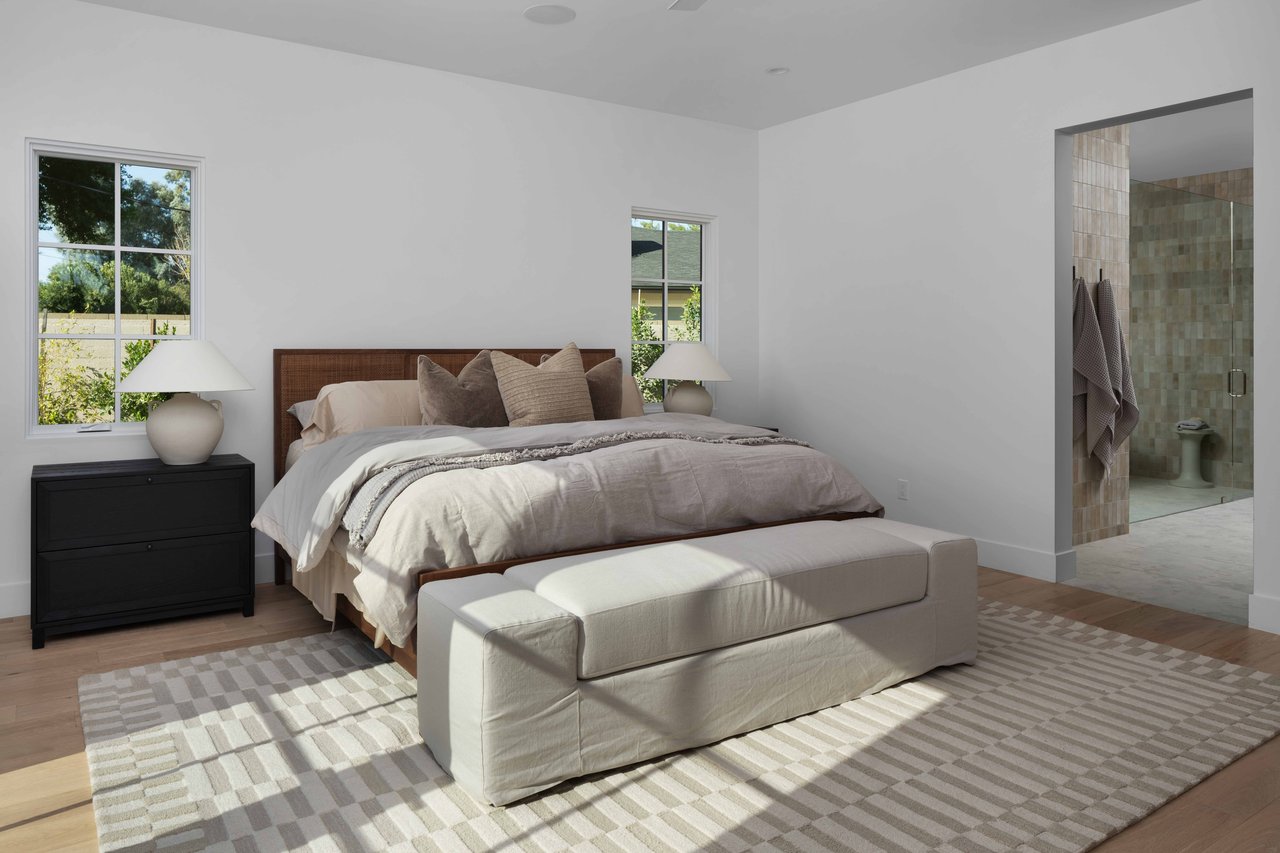 6039 E CALLE CAMELIA