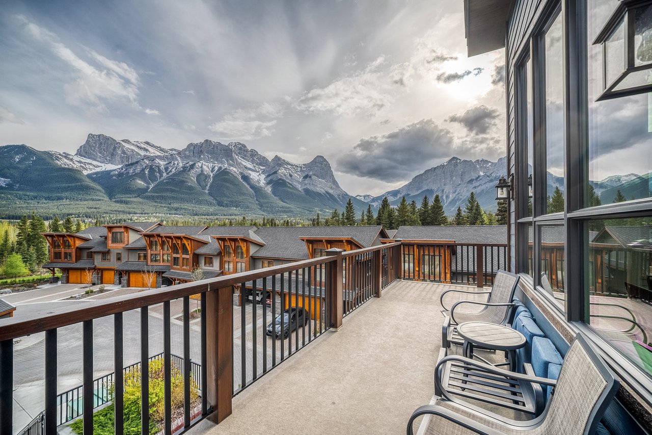 Jack Pine Lodge Penthouse 308