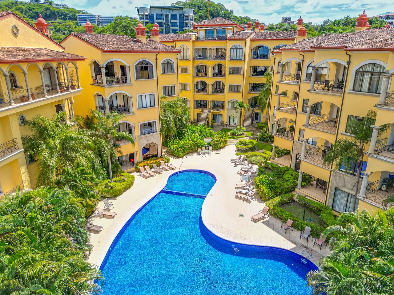 Sunrise #5 | Ground-Floor Beachside Condo with Pool Access in Tamarindo