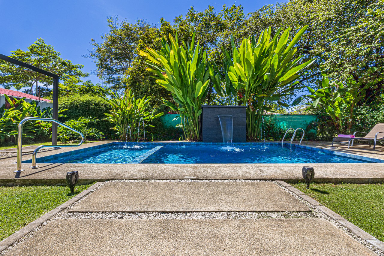 Tropical Modern Residence near Marino Ballena National Park