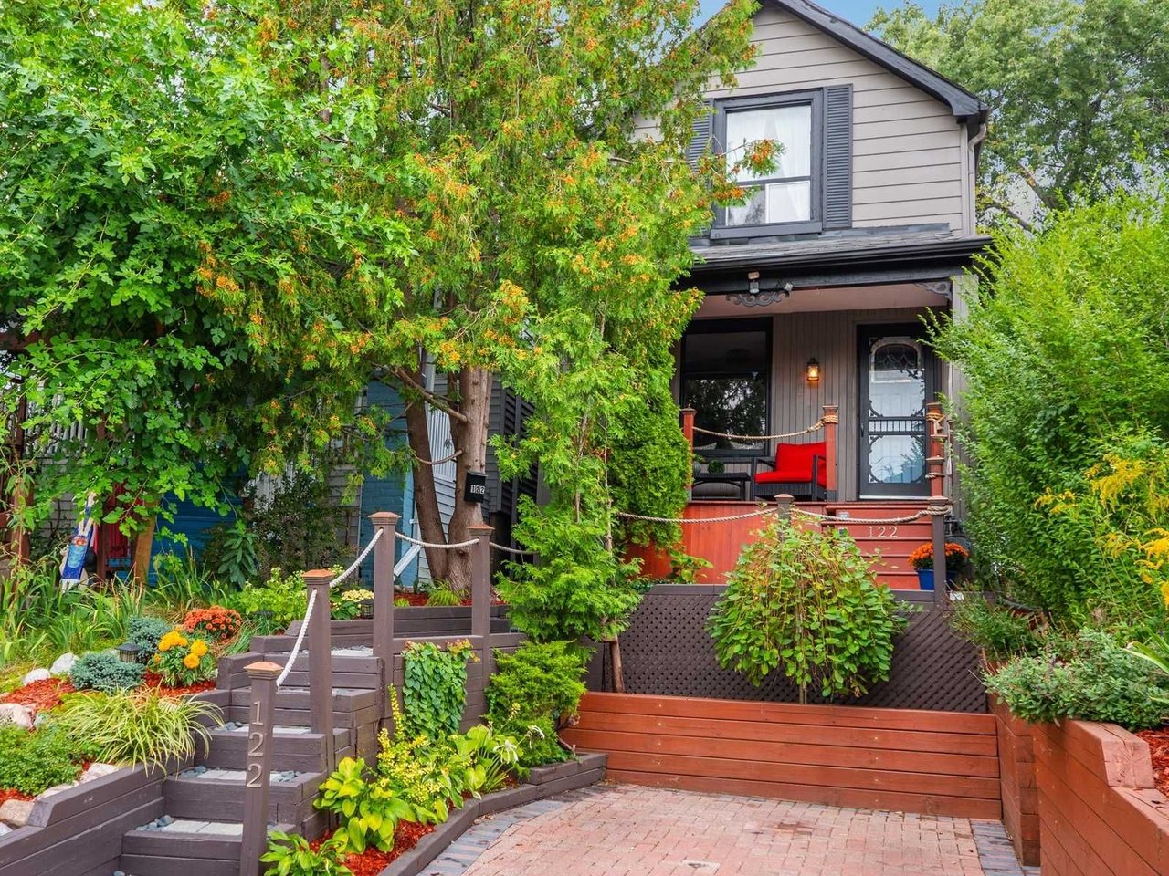 122 Duvernet Ave