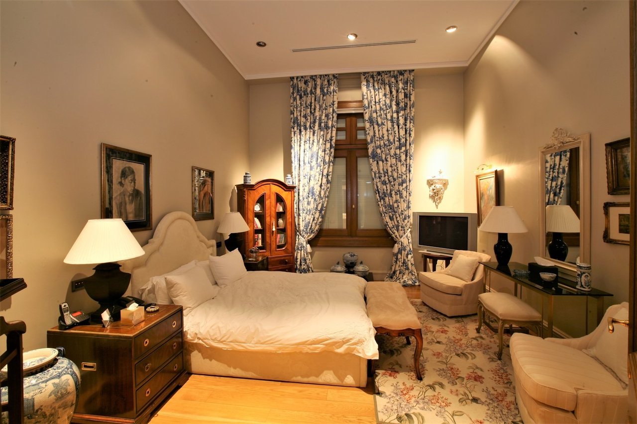 Special Luxury Condo with Sea Views in Athens