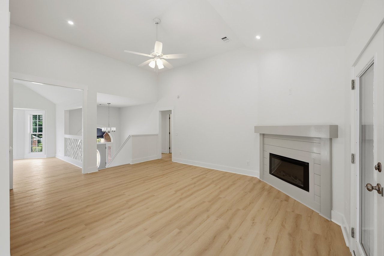 6 Kingfisher Circle, Savannah, GA 31419