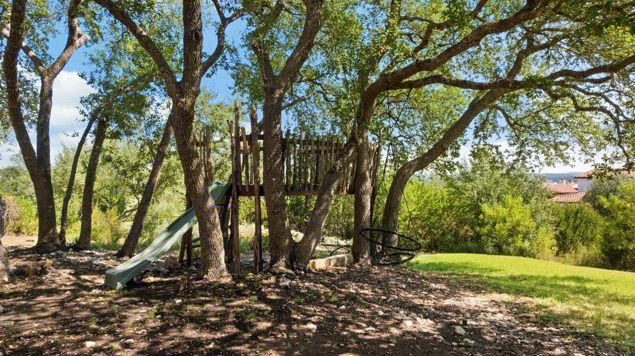 12802 Hacienda Ridge