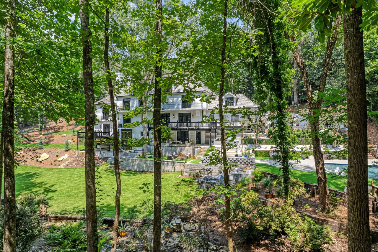 W Paces Ferry Drive