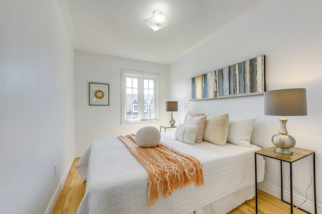 2281 Stone Glen Cres
