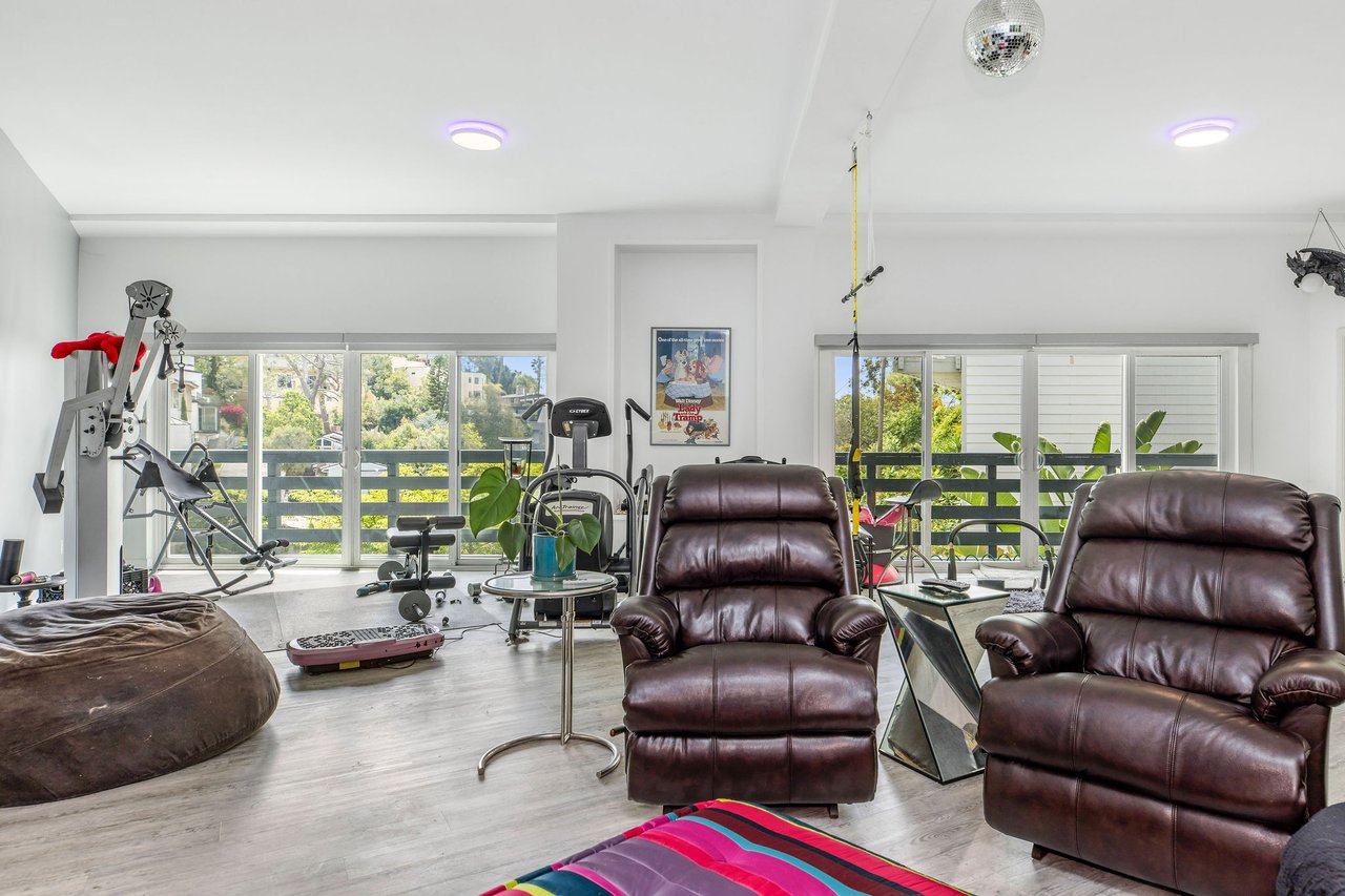 2350 San Marco Dr