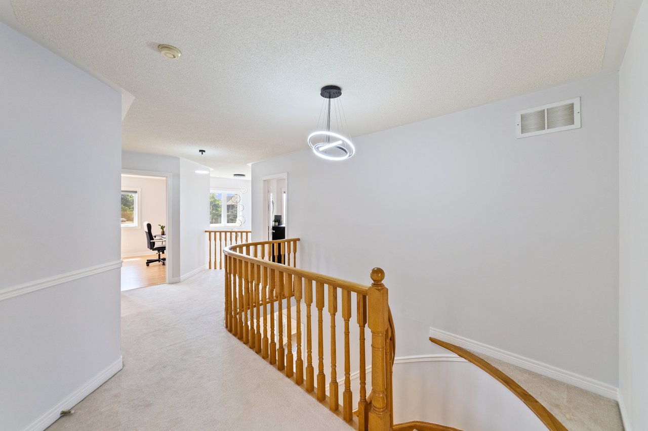 6837 Lisgar Drive