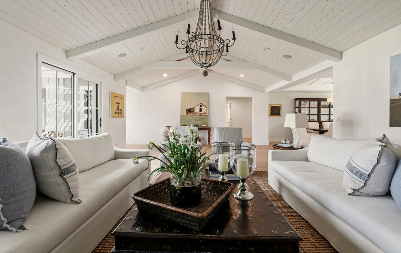 6141 E CALLE CAMELIA