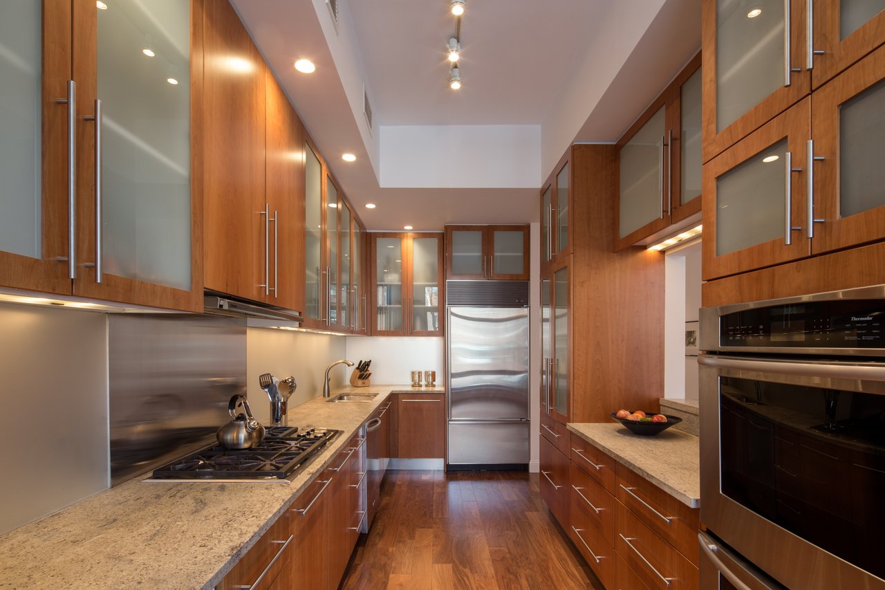 1 Morton Square, TH4