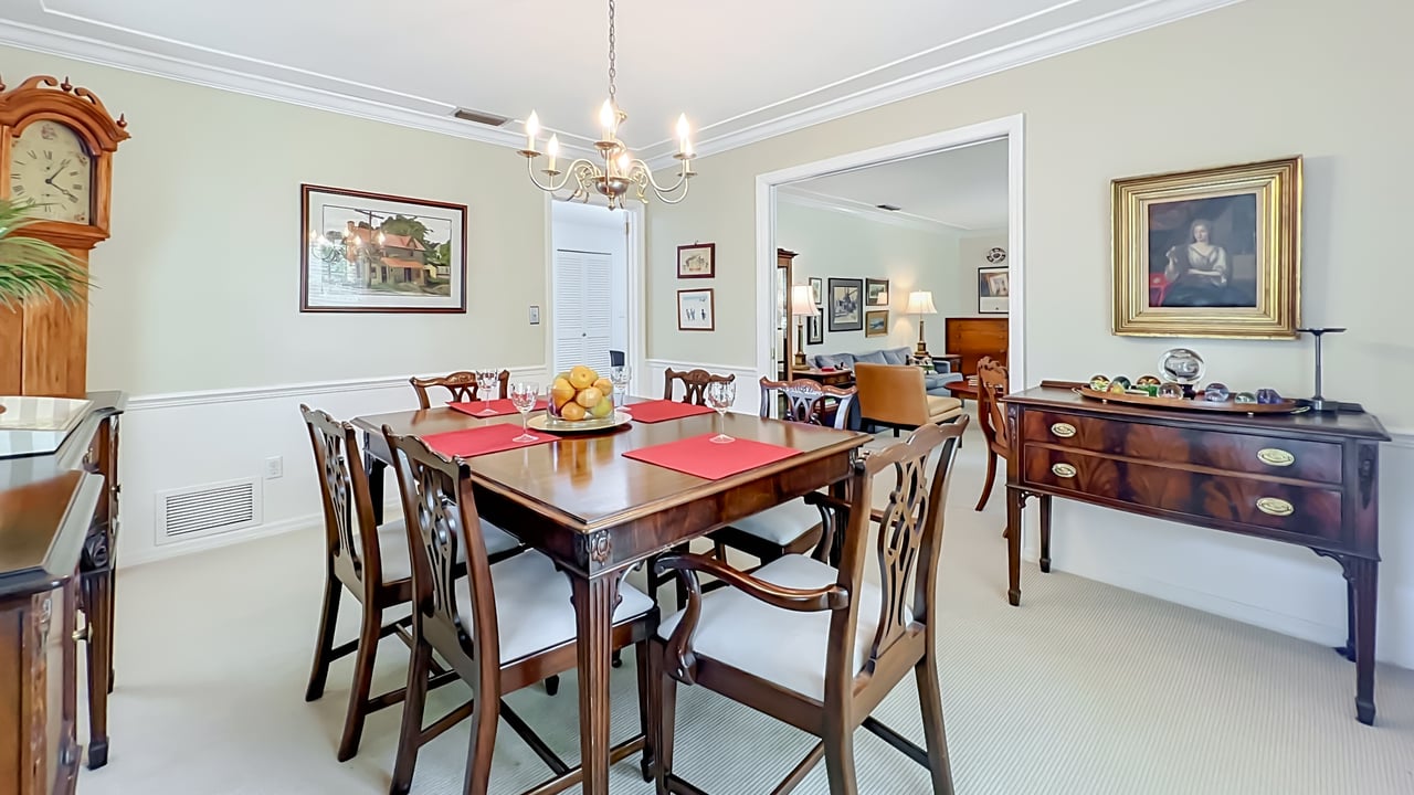 Winter Park Vias Traditonal 5-Bedroom Home near Racquet Club