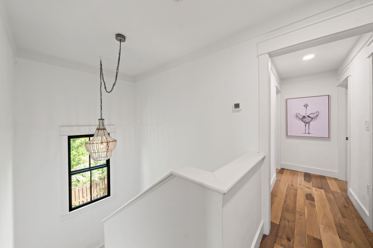 111 Crescent Road