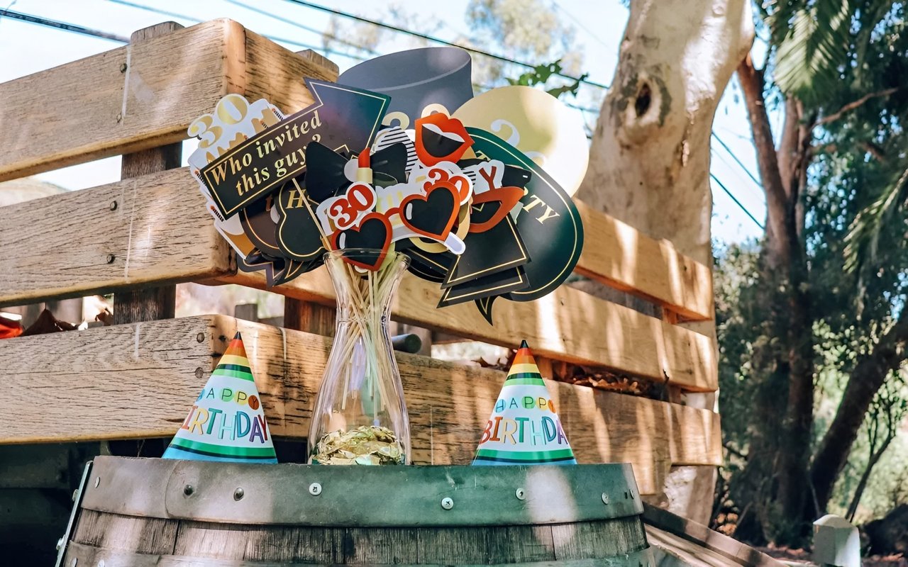 How to Host the Best Deck Parties