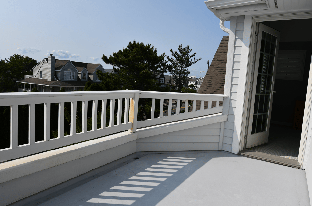 101 Rose Court, Long Beach Township