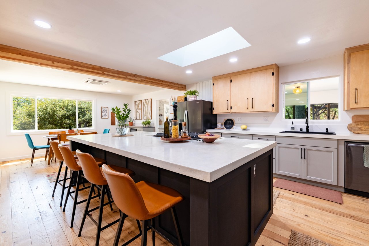 22161 State Highway 88, Pine Grove, CA 95665