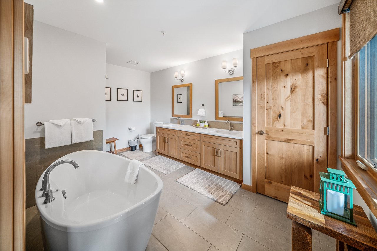 Top-Floor Spring Creek Retreat | Income-Generating Tourist Home in Timberstone Lodge