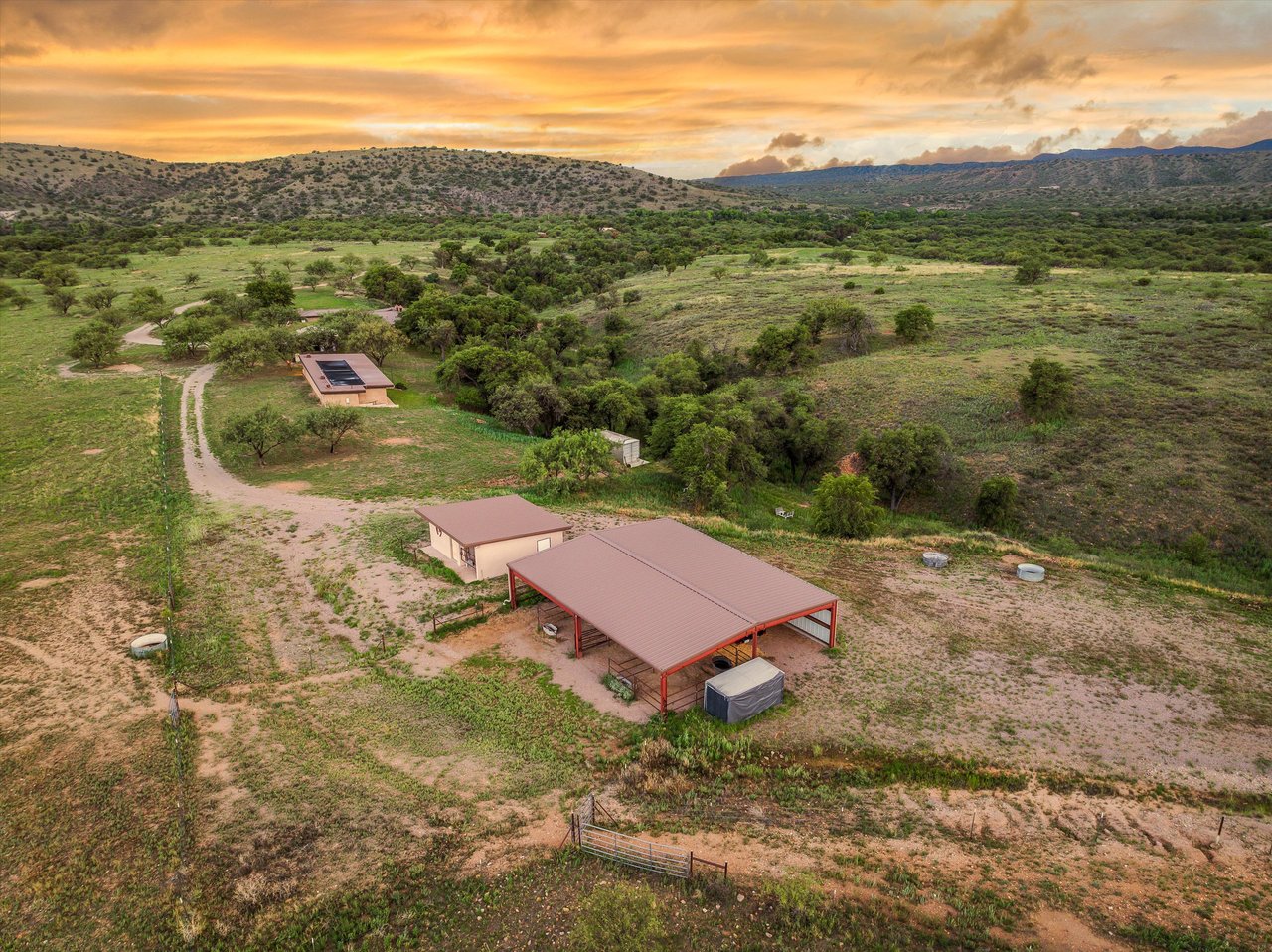 85 Hog Canyon Road
