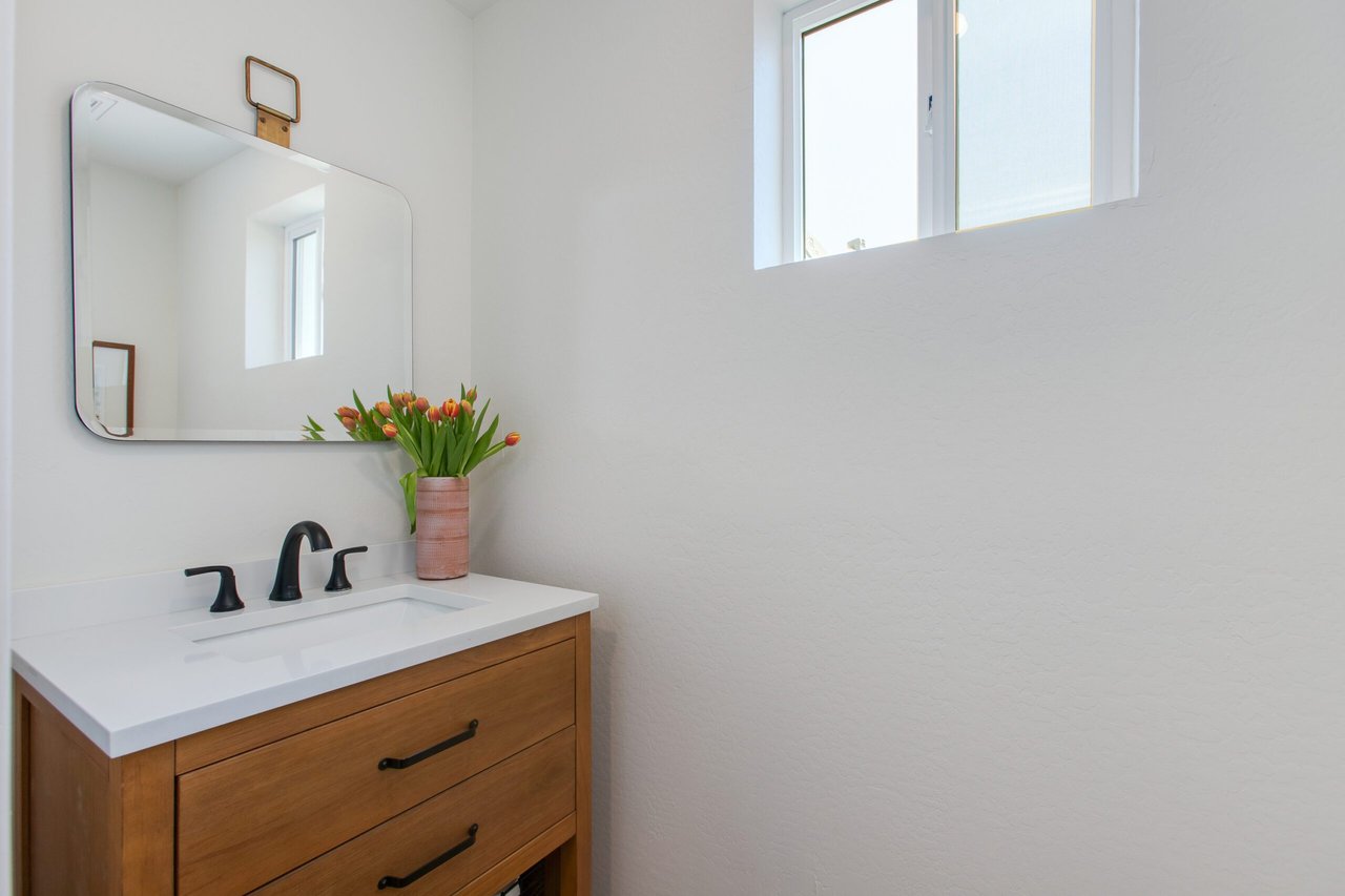 2438 E Indianola Ave.