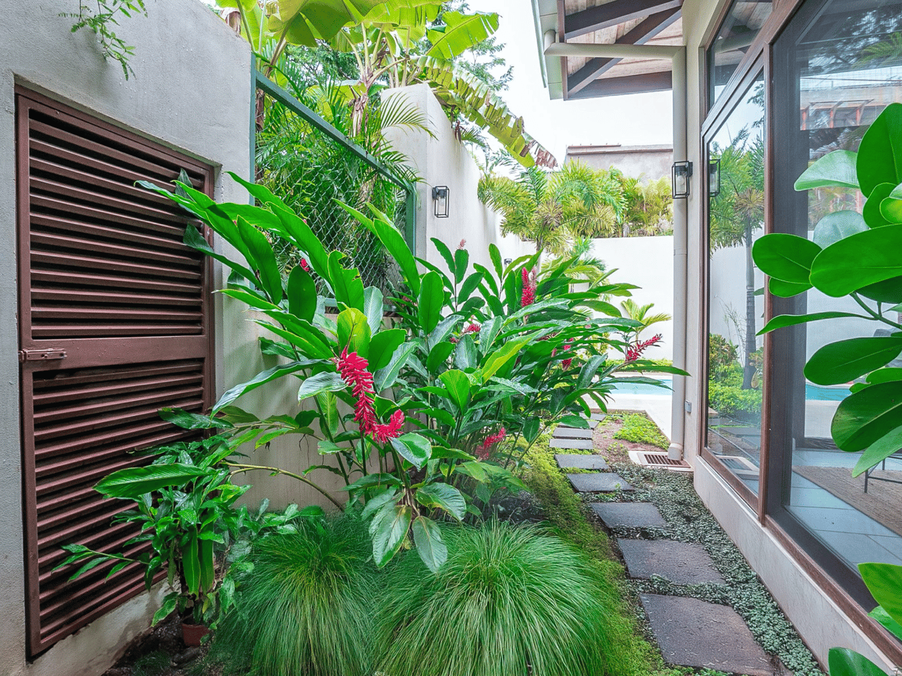 Almendro 50 Tamarindo Park