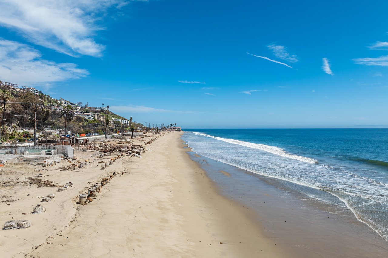 21558 Pacific Coast Hwy