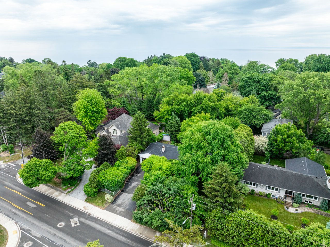 4312 Lakeshore Road, Burlington