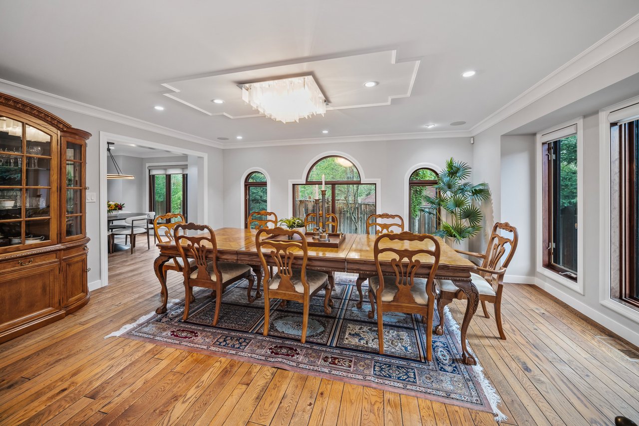 Private Mountain Retreat on Nearly Half an Acre