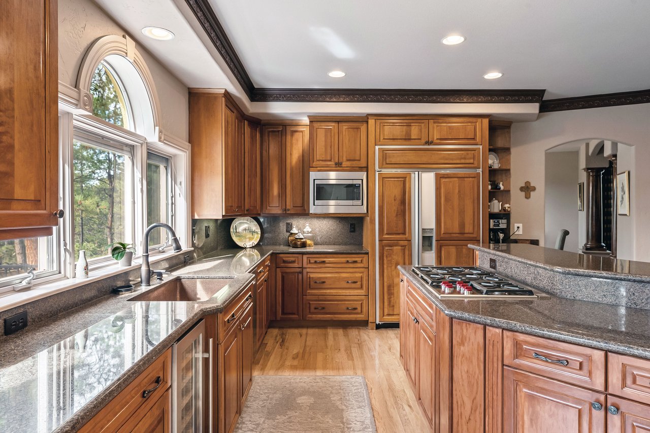 17507 Colonial Park Drive