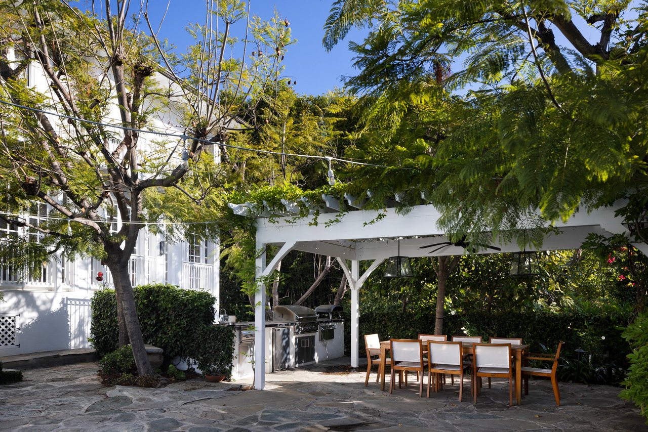 2558 Glendower Ave, Los Feliz