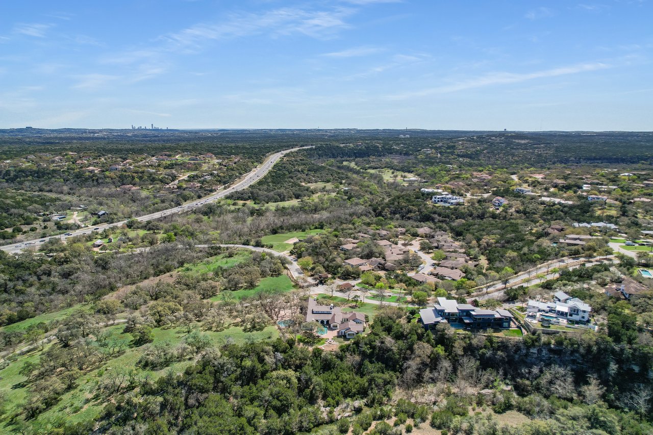 Spanish Oaks Hacienda